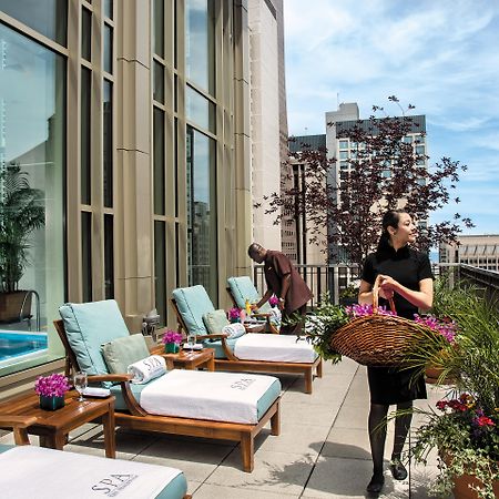 The Peninsula Chicago Hotel Exterior photo